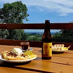 D'hotes Les Violles Bed and breakfast